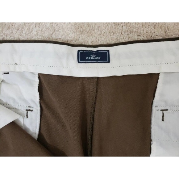 DOCKERS ~Men's 42×30~ Plush Twill Cotton Chino Pants Classic Fit Flat Front. - Picture 8 of 16
